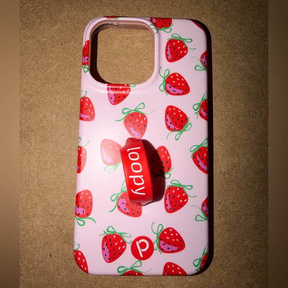 Authentic Loopy Case with strawberry bow print!